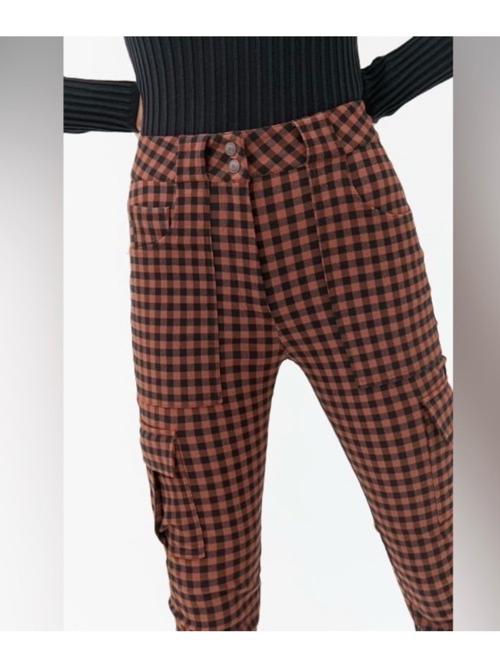 Urban Outfitters Elaine Checkered Skinny Cargo Pant Size 8